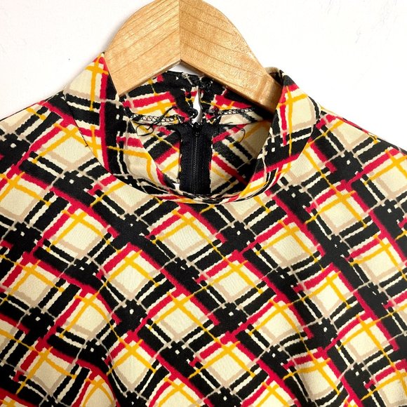 70s vintage Nancy Valentine plaid A-line dress - size small - Picture 2 of 10
